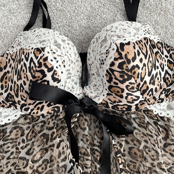Victoria's Secret Leopard Babydoll - Picture 2 of 8